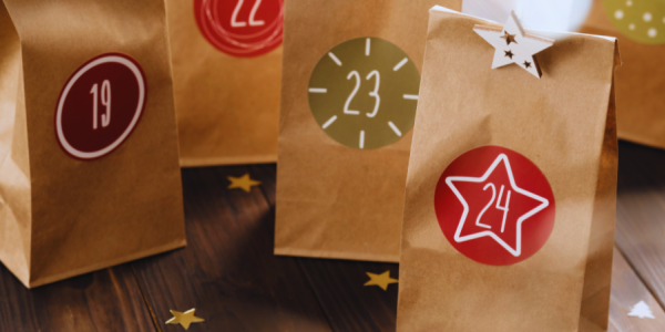 How to decorate paper bags yourself for different occasions?