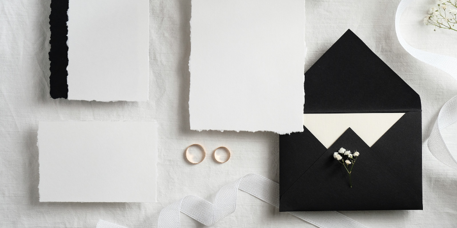 Envelopes for a wedding - how to choose the perfect packaging for wedding cards?